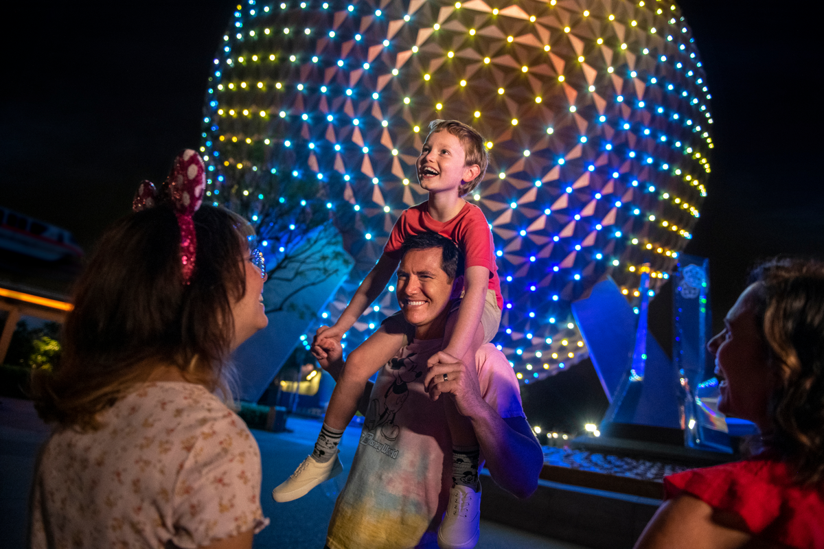 Spaceship Earth at EPCOT Park