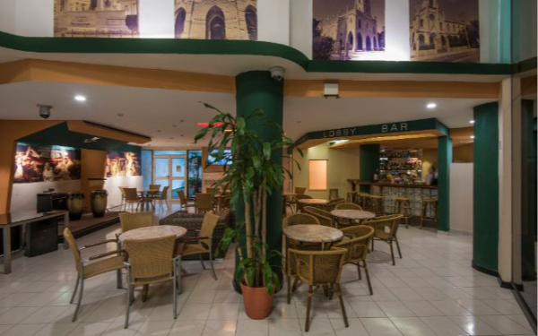Lobby bar
