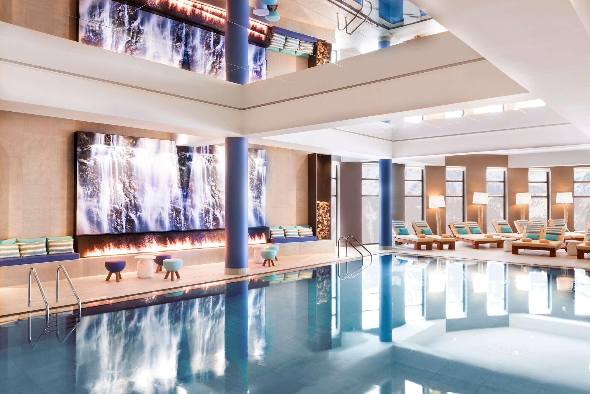 Piscine intérieure