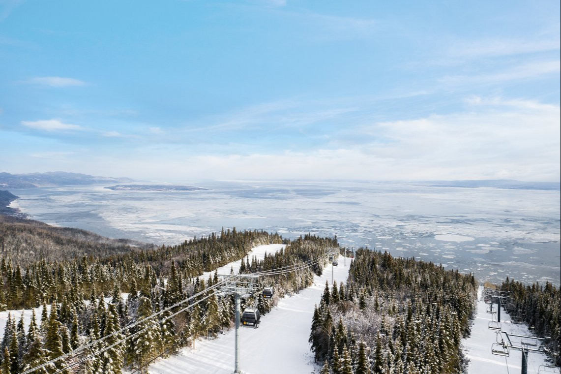 Club Med Charlevoix piste de ski Vue fleuve St-Laurent