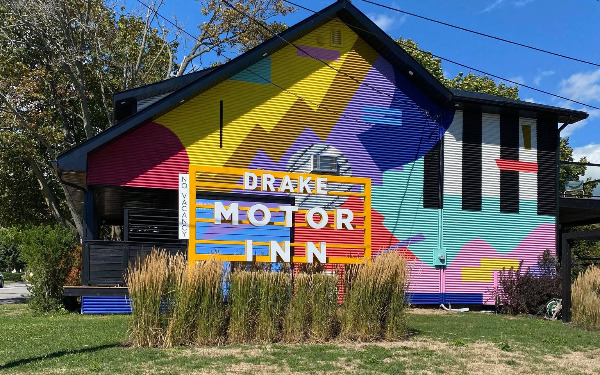 DRAKE MOTER INN DRAKE MOTER INN