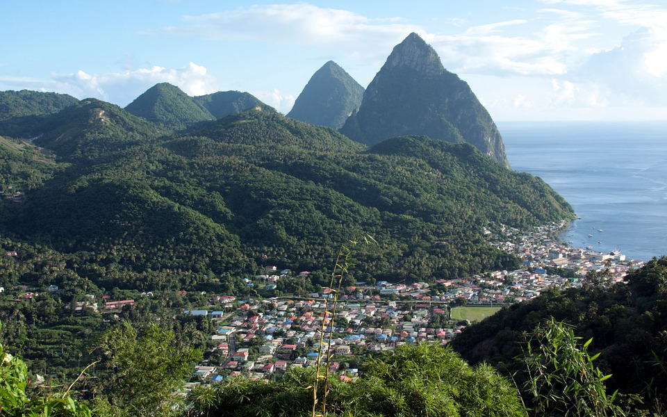 Pitons Pitons