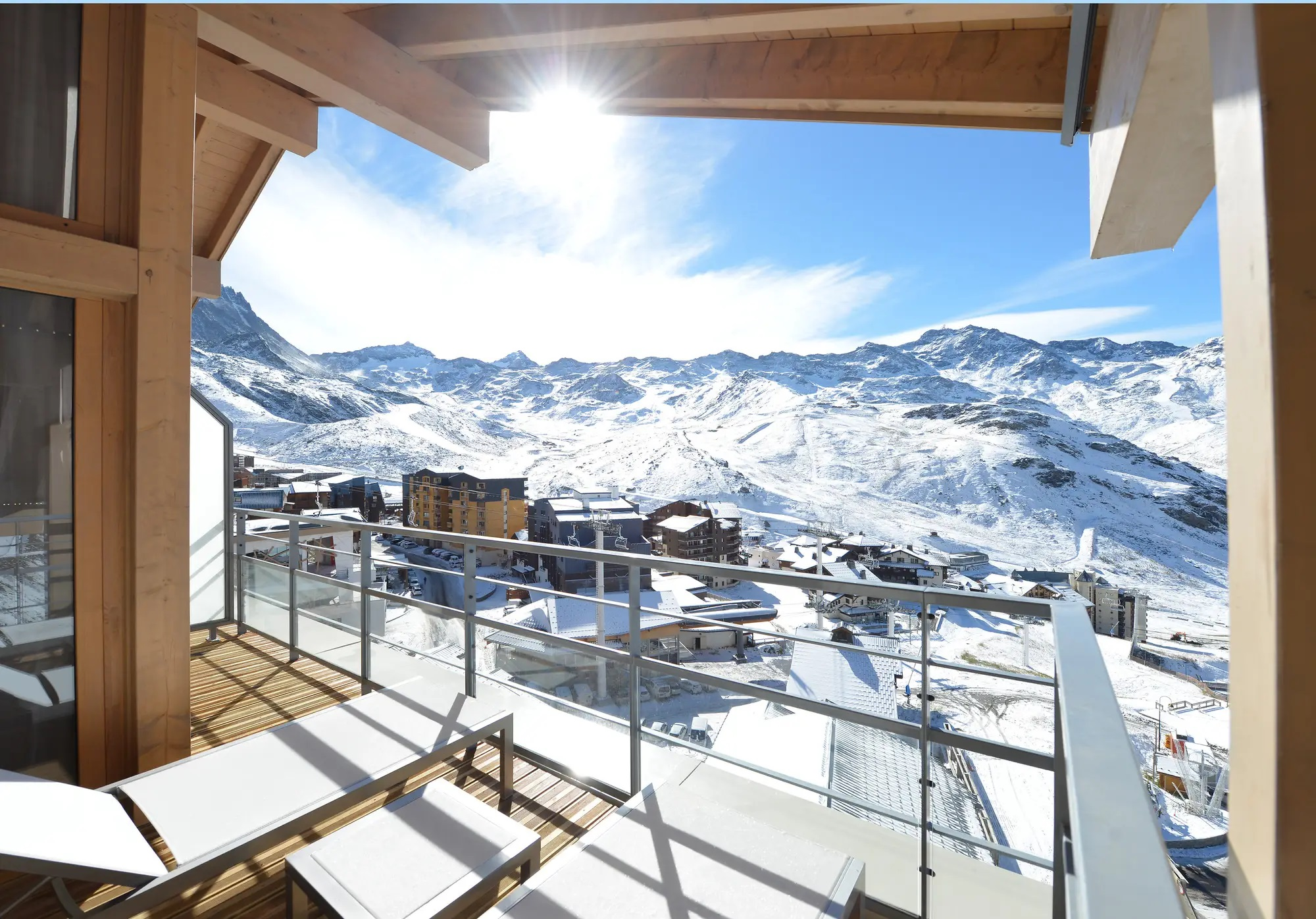 Vue Montagnes au Club Med Alpes Françaises Val Thorens Sensations, France