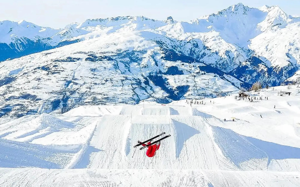 Slopes at Club Med Arcs Extrême