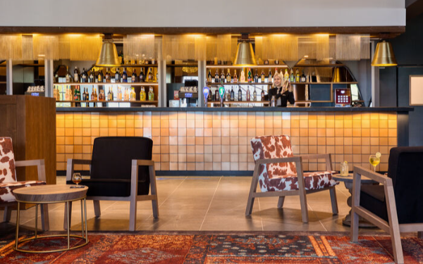 Bar at Club Med La Rosière