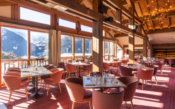 Restaurant au Club Med Peisey-Vallendry