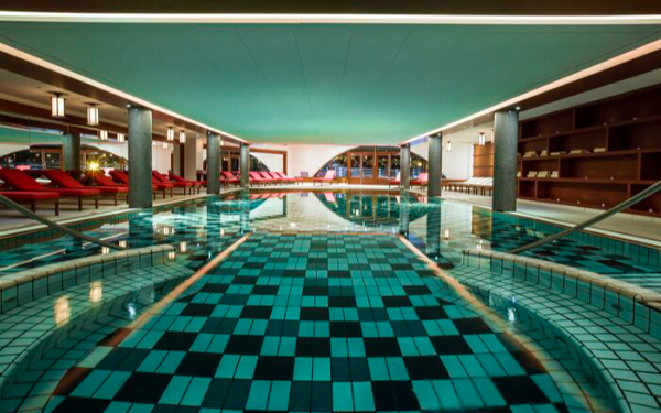 Piscine au Club Med Val d
