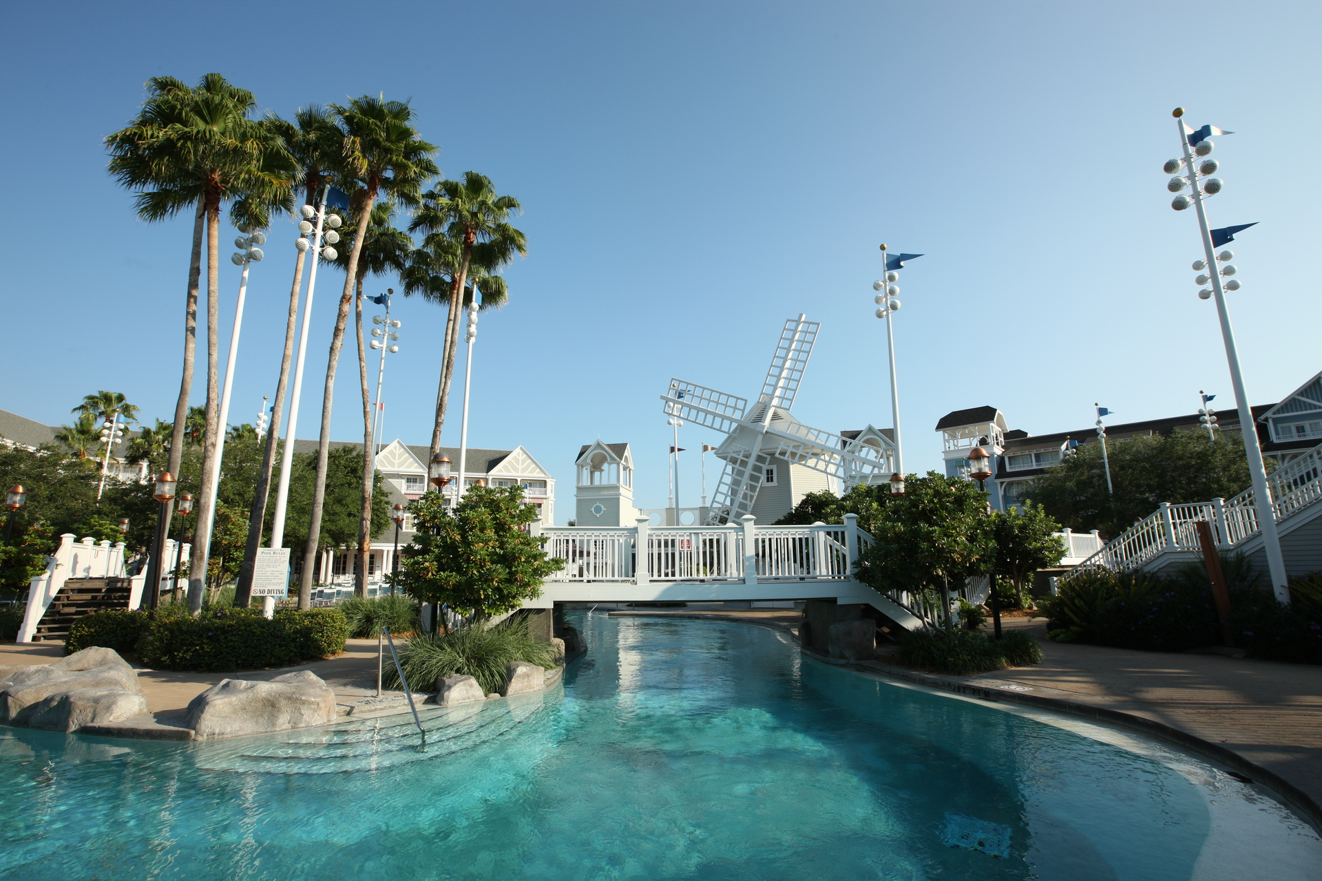Piscine au Disney’s Yacht Club Resort à Walt Disney World Resort en Floride
