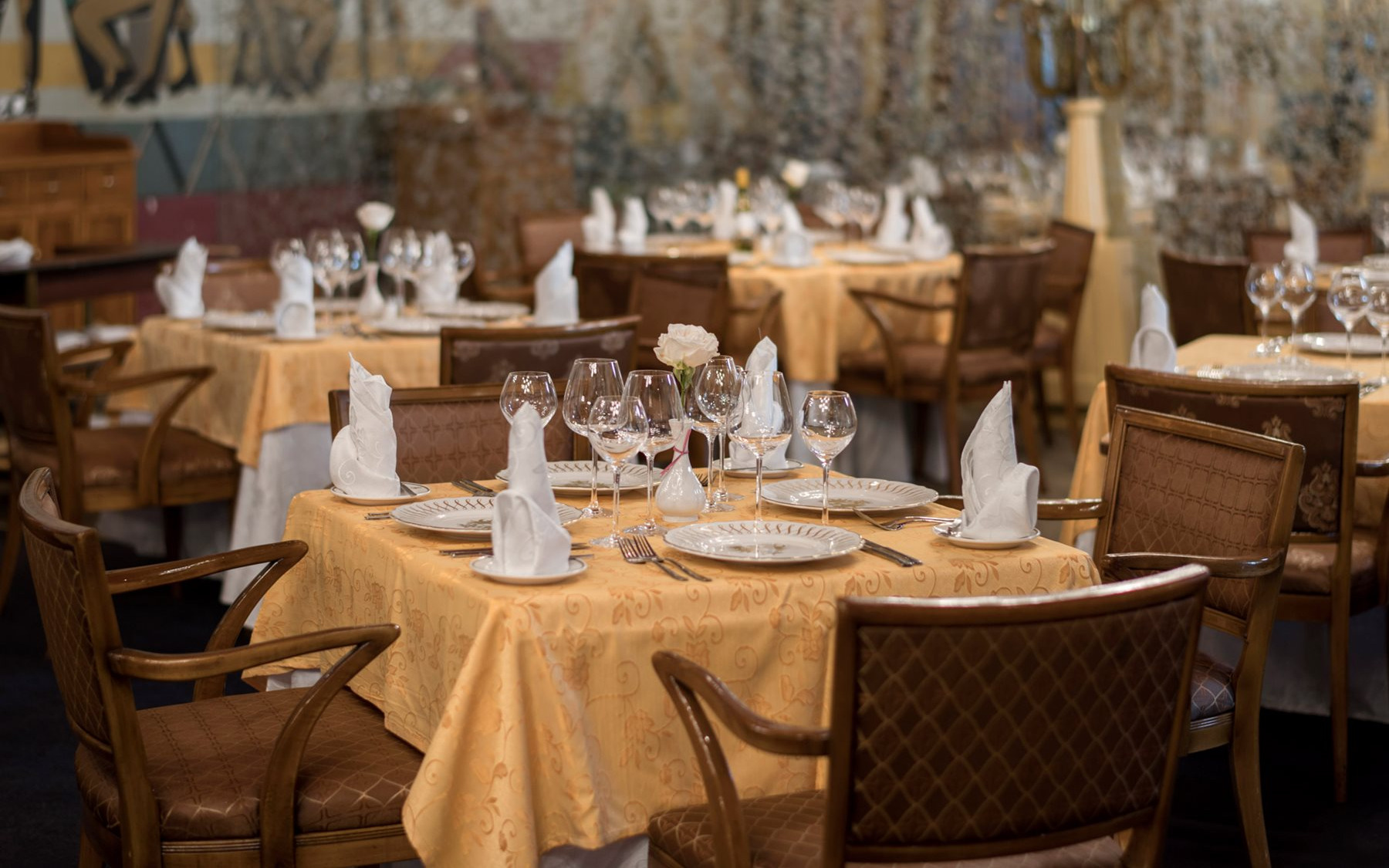 Primavera restaurant