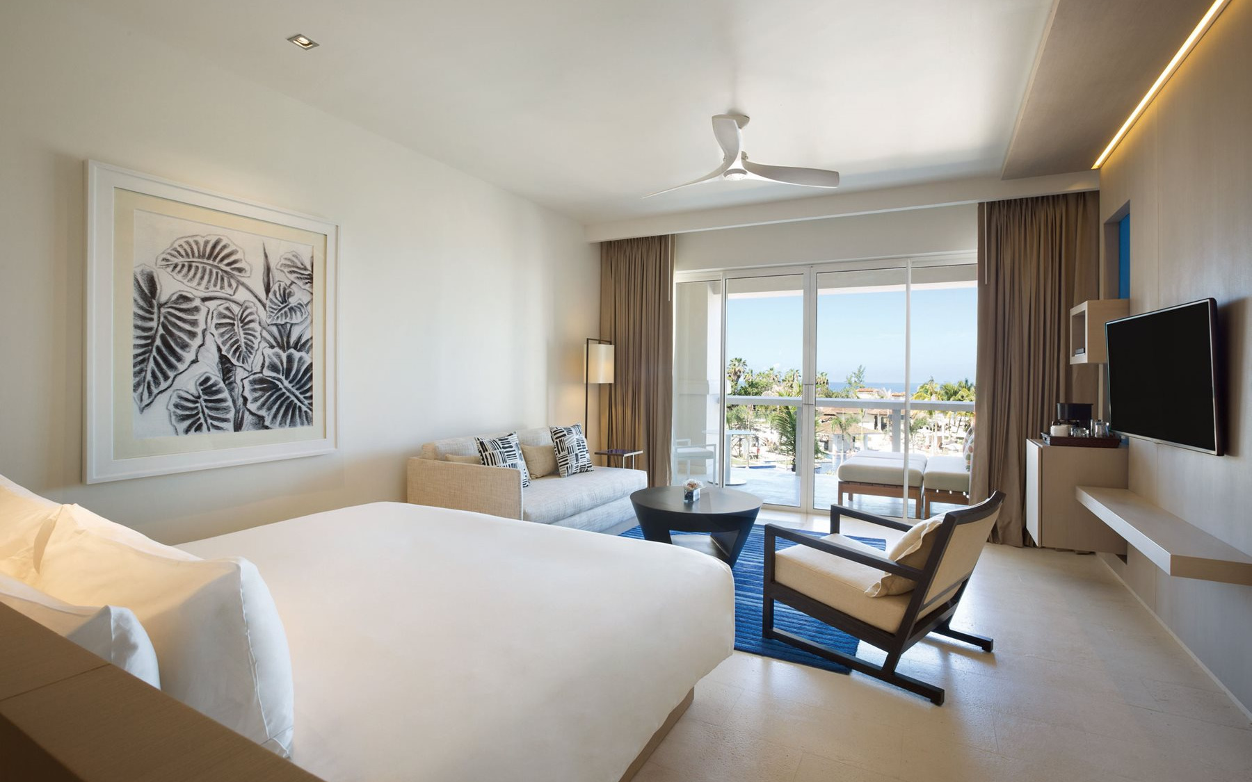  King bed junior suite ocean view