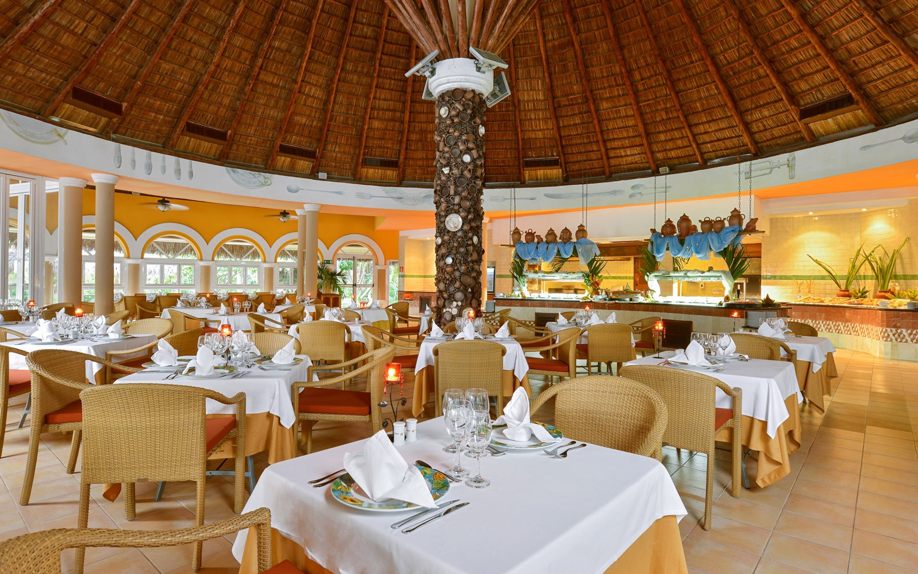 La Parrilla restaurant