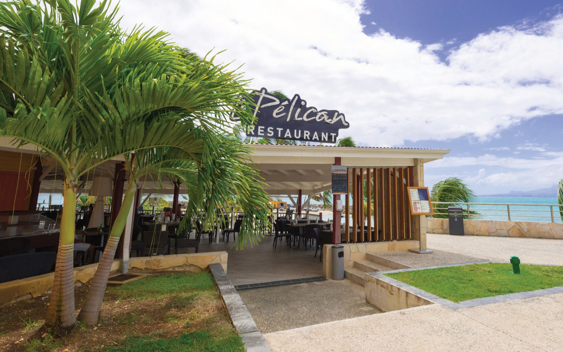 Le Pelican Restaurant