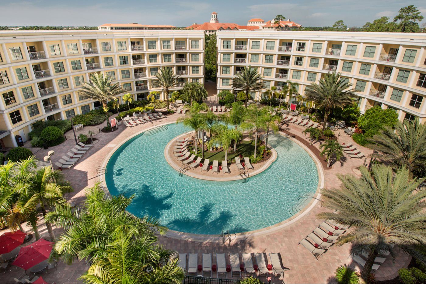 Piscine au Meliá Orlando Suite Hotel