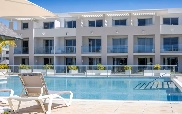 Piscine au Meliá Trinidad Península