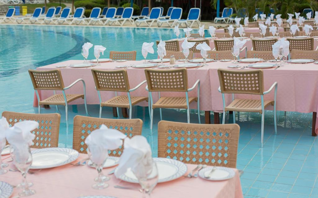 Restaurant piscine