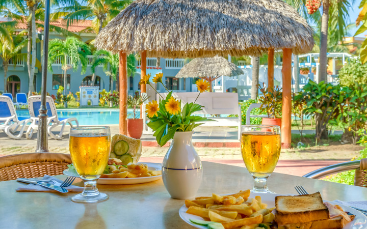 Snack bar pool