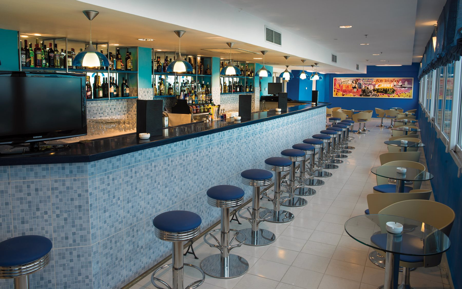 Azul bar