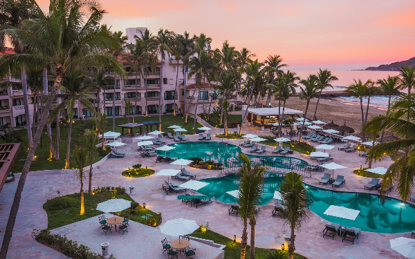 Beach at Pueblo Bonito Mazatlan Beach Resort