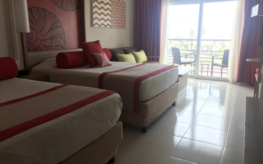 Junior suite twin oceanview