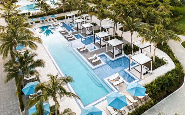 Piscine au Ritz Carlton Turks & Caicos