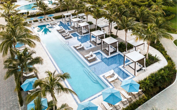 Pool at Ritz Carlton Turks & Caicos