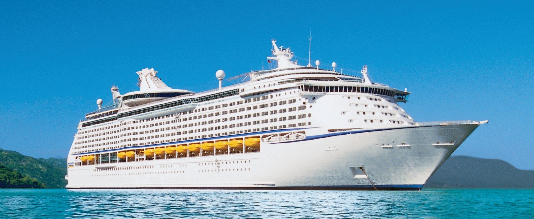 royal caribbean dventure of the seas cruise ship 