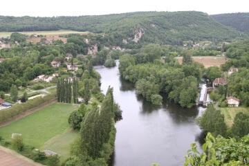 Saint-Cirque Lapopie, view on the valley