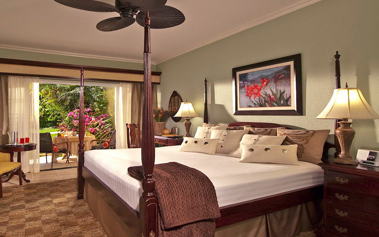 Honeymoon Caribbean luxury room