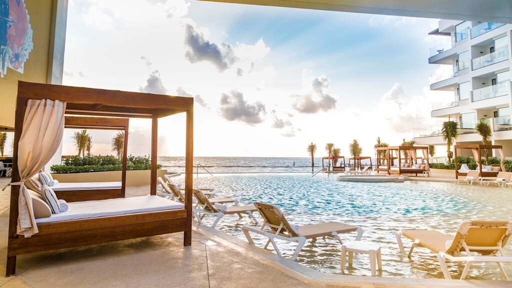 Half covered pool with beautifull view to the ocean at Sensira Resort & Spa Riviera Maya, Mexique with Aquaterra Travels
