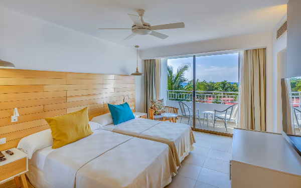 Room at Sol Caribe Beach
