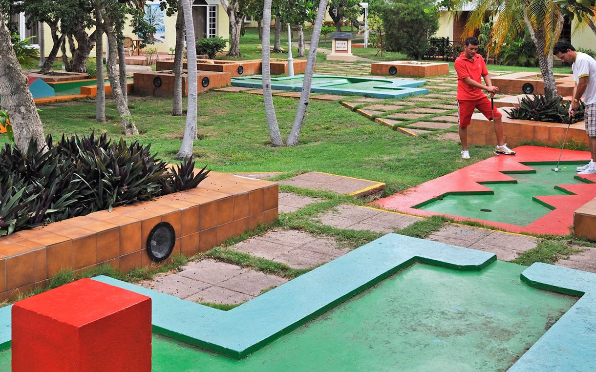 Mini golf