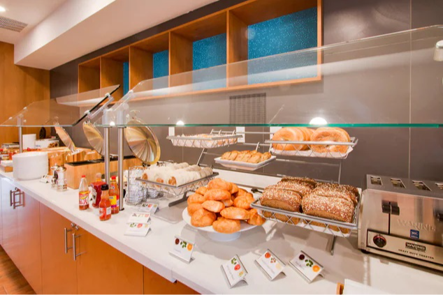 Breakfast at Springhill Suites by Marriott Orlando Kissimmee