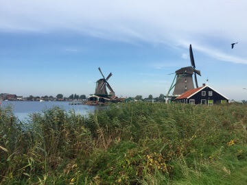  The windmills of Zaanse Schans