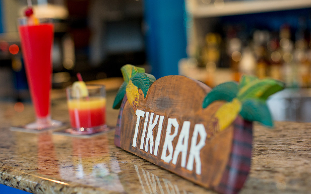 Tiki bar