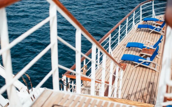 Vue sur le Yacht Club Med 2